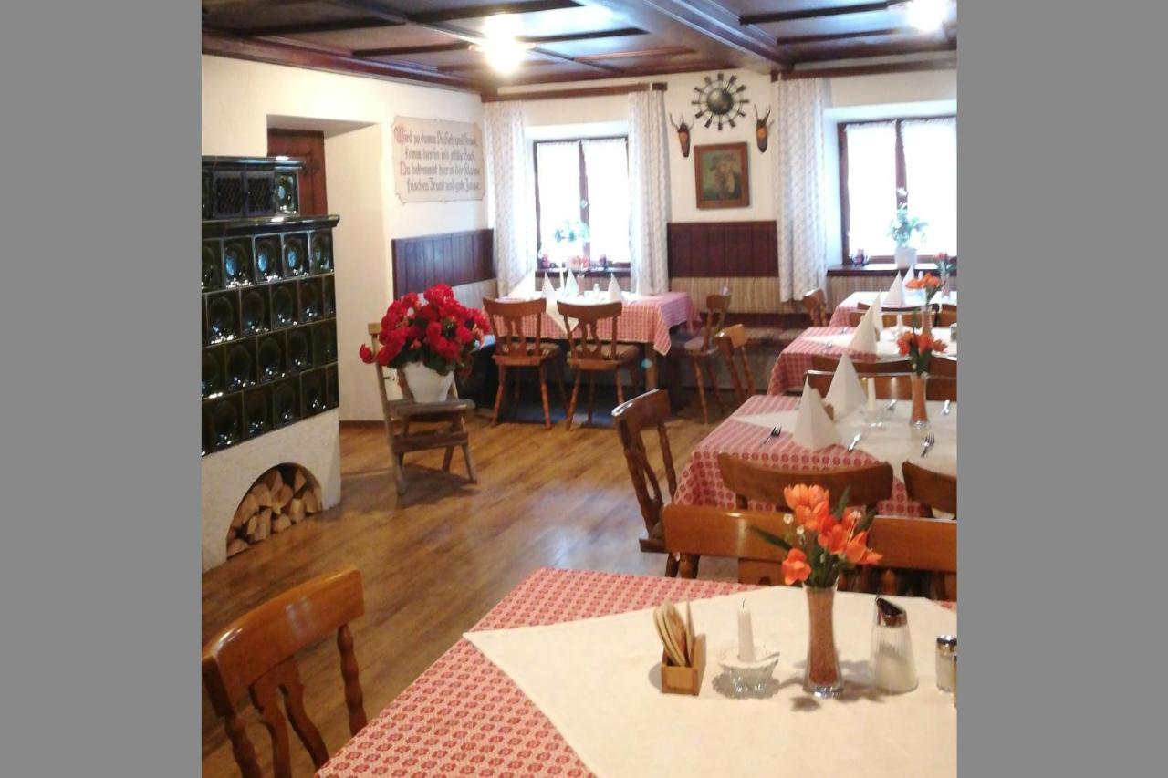 Pension Zur Klause Ашау-им-Химгау Экстерьер фото